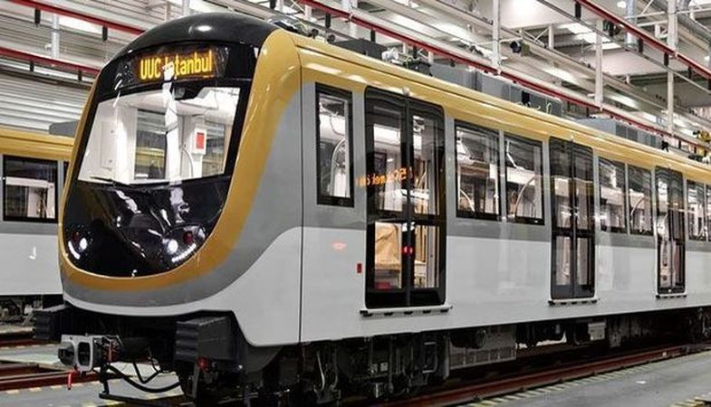 Üsküdar-Yamanevler Metro Hattı hizmete açıldı