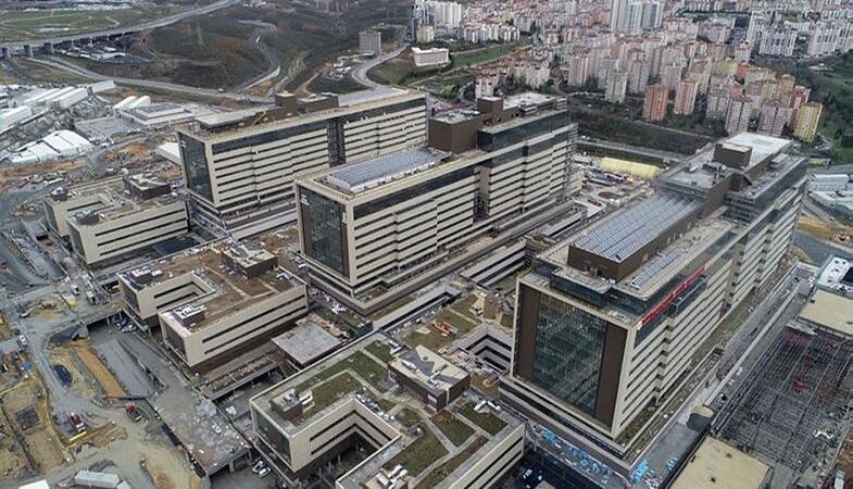 Başakşehir Şehir Hastanesi'nde ilk etap açıldı
