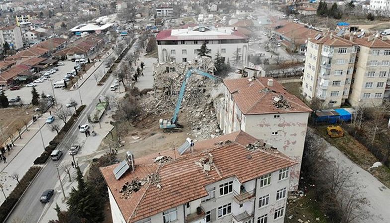 Elazığ'da kentsel dönüşüm çalışmaları sürüyor