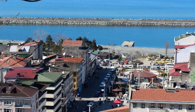 Rize Çayeli'nde yalı fiyatına arsa satılıyor