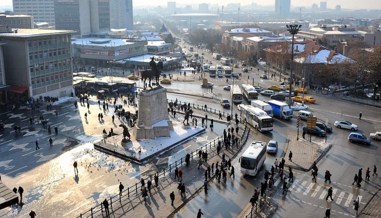 Ankara Ulus'ta tarihi yenileme çalışması başlıyor