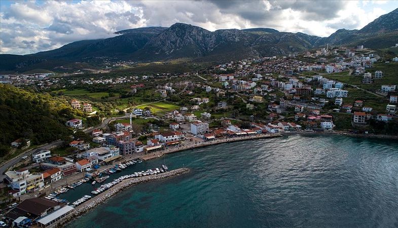 İzmir Karaburun'daki depremde olumsuz bir durum yaşanmadı