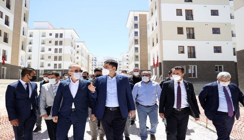 Burdur'da dönüşüm kapsamında 655 konut inşa ediliyor