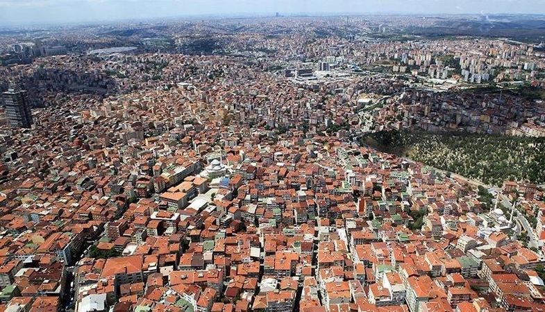 İzmir'de 33 bin binaya deprem sertifikası hazırlanıyor