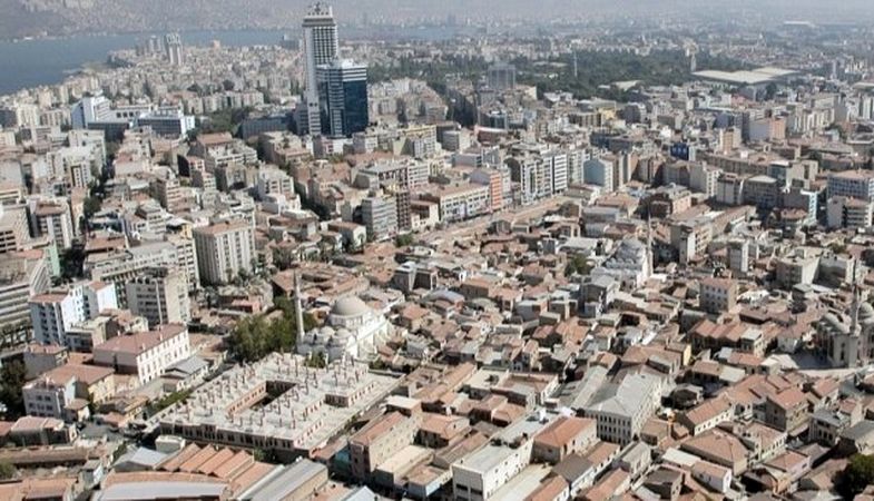 İzmir'de geçtiğimiz ay en fazla konut Buca'da satıldı