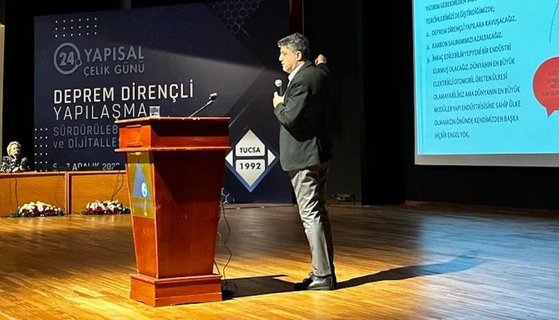 Üç yılda bir milyon modüler çelik konut üretmek mümkün