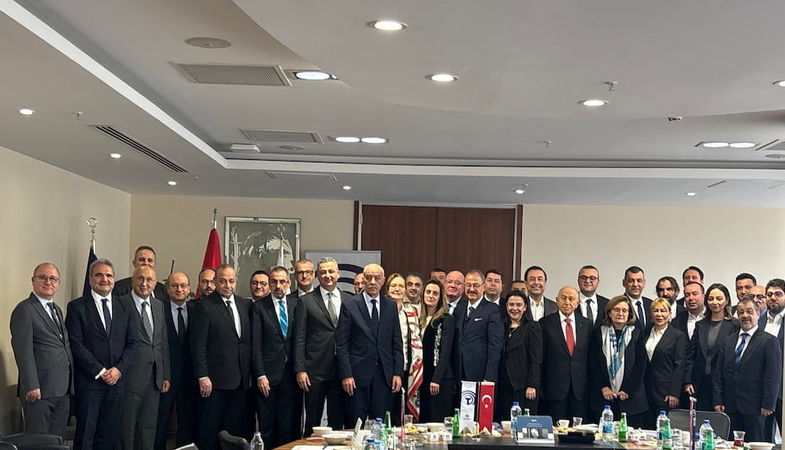 KONUKOĞLU: “SEKTÖRÜMÜZ GÜÇLÜ VE DENGELİ BÜYÜMESİNİ SÜRDÜRÜYOR”