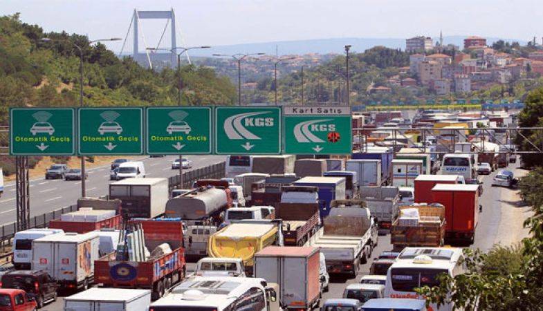 Köprü ve Otoyollar İlk 3 Ayda Para Bastı