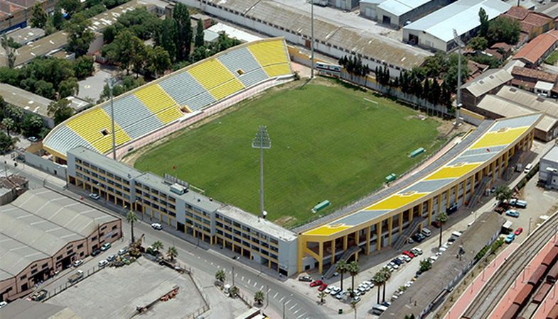 İzmir Alsancak Stadı Yıkılacak Mı?