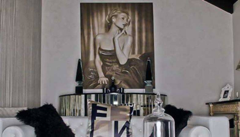 Paris Hilton’un Evi