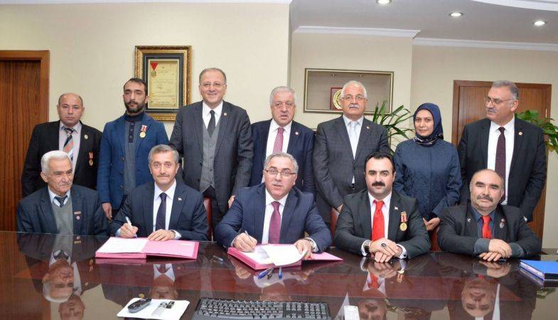 Toki’den Şahinbey’de Şehit Yakınlarına ve Gazilere Konut Müjdesi