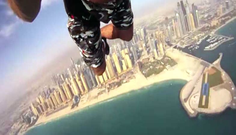 Dubai Gökdelenlerinde Heyecan Dolu Anlar