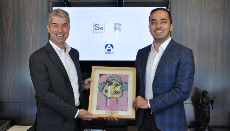 Aşçıoğlu, Selenium Retro Projesiyle Eğitime Destek Verecek!