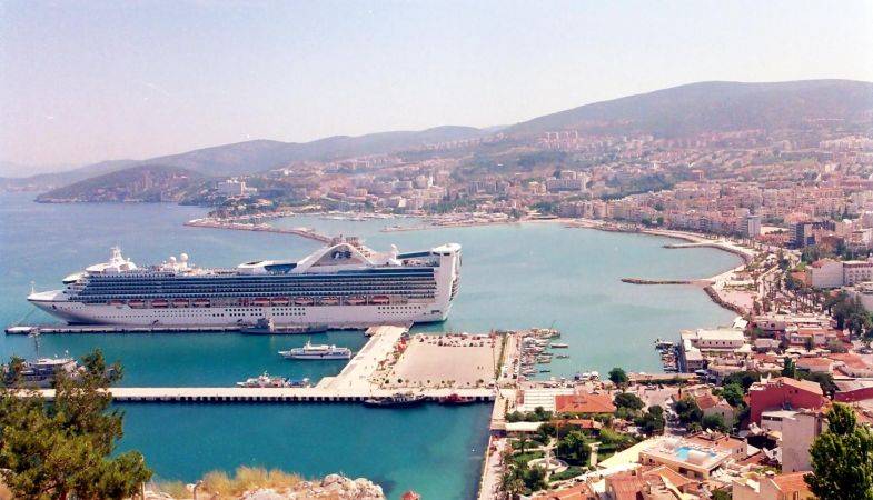 Kuşadası ve Didim’e Turizm Serbest Bölge Müjdesi