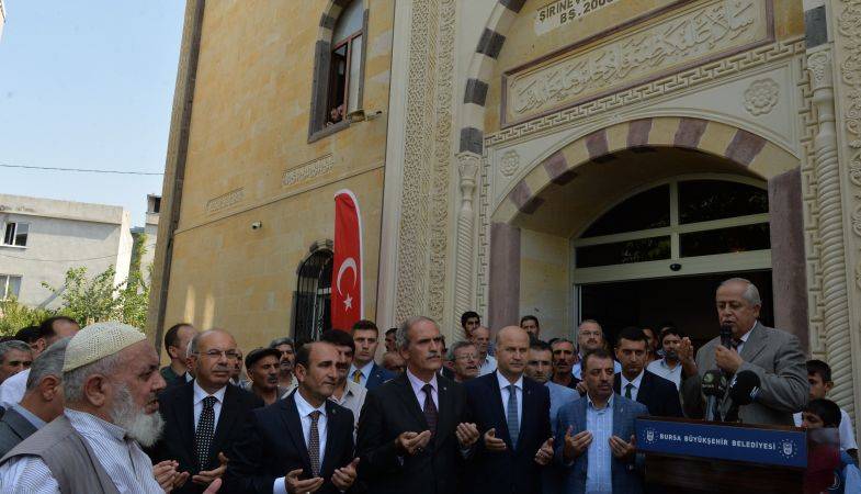 Bursa Şirinevler Merkez Camii Yeni Yüzüyle İbadete Açıldı!