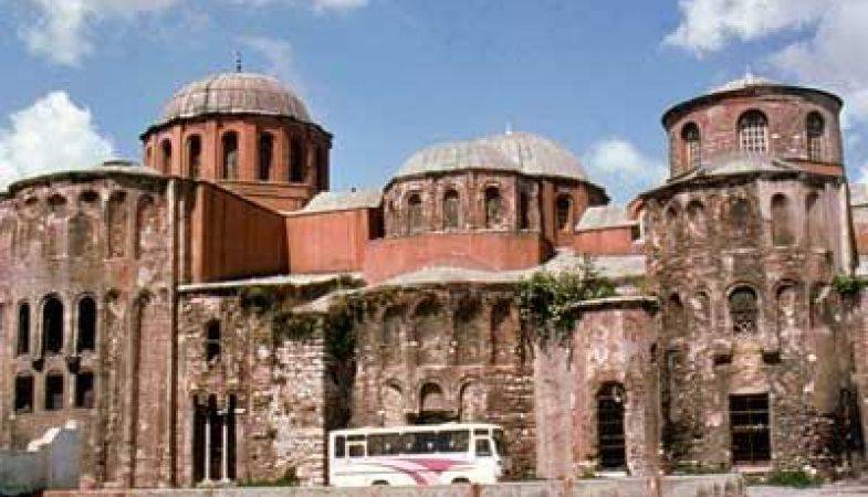 Ruhu da Adı Kadar Güzel