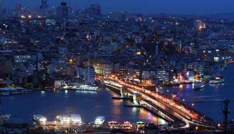 Yeni Galata ve Atatürk Köprüleri Yarın Gece Trafiğe Kapatılıyor