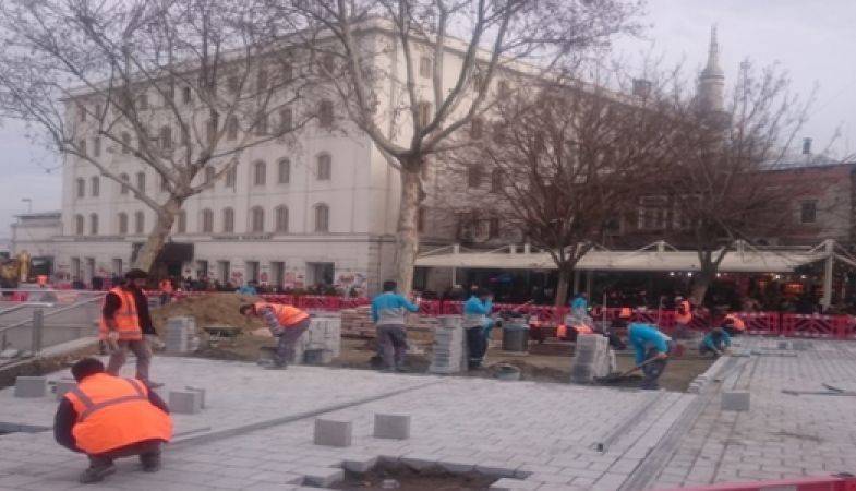 Eminönü Meydanı Yenileniyor!