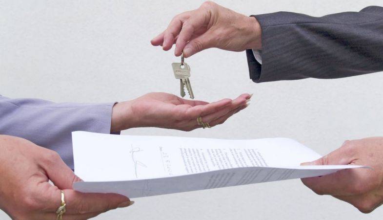 10 Yıllık Kiracılar ‘Gerekçesiz Tahliye’ Edilebilecek Mi?