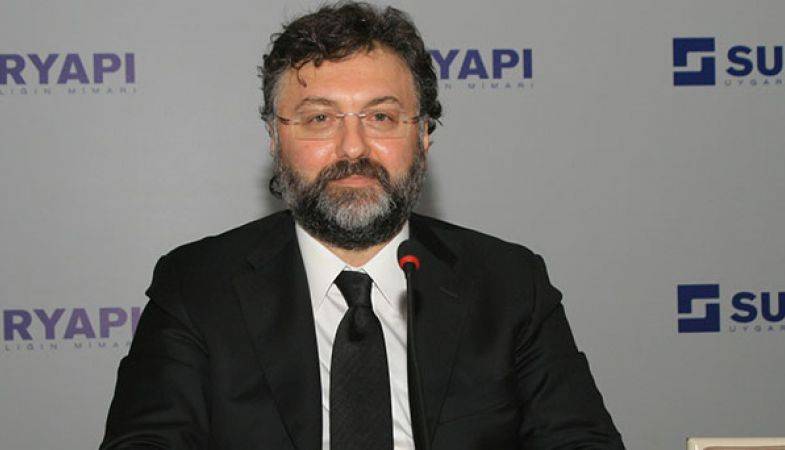 Sur Yapı AVM Projesi İçin Kolları Sıvadı