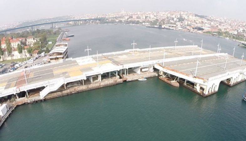 Tarihi Galata Köprüsü Kaldırıldı