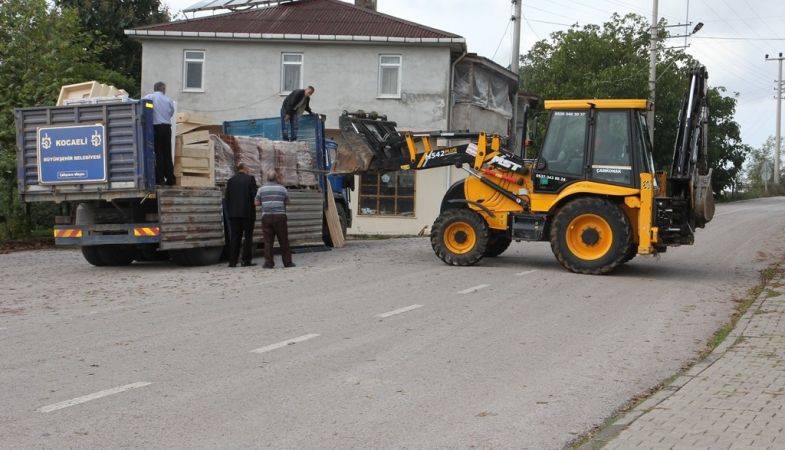 Kocaeli Çamkonak Köyü Ortak Alanları Onarılıyor!