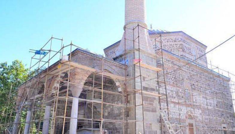 259 Yıllık Tarihi Cami Restore Ediliyor