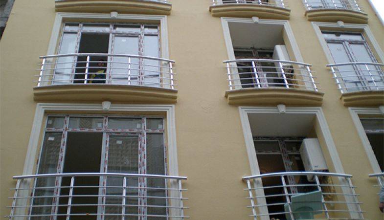 Fransız Balkonlar Tehlikeli Mi?