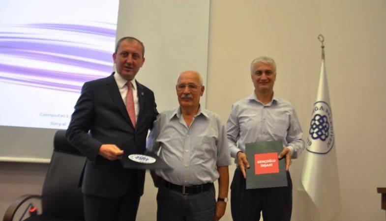 Gençoğlu Ailesinden Biga’ya Sağlık Ocağı ve Okul Bağışı!