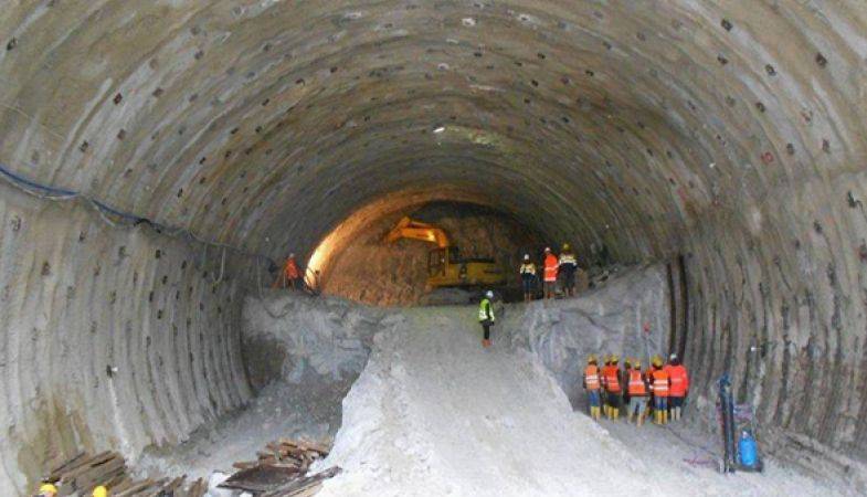 Dev Otoyol Projesinin Üçte Biri Tamamlandı