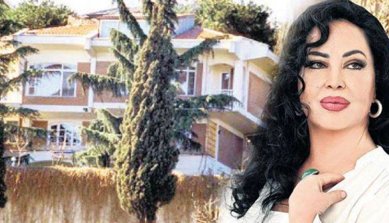 Türkan Şoray Bebek'teki Villasını Sattı