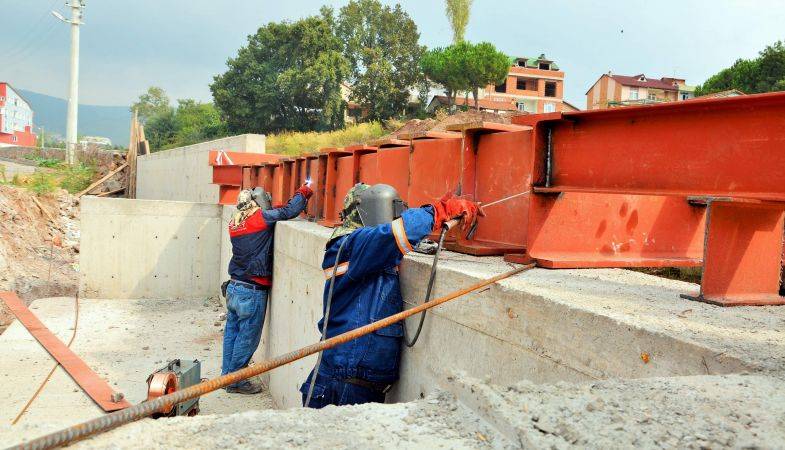 Kocaeli Ağa Dere Köprüsü’nde Sona Yaklaşıldı!
