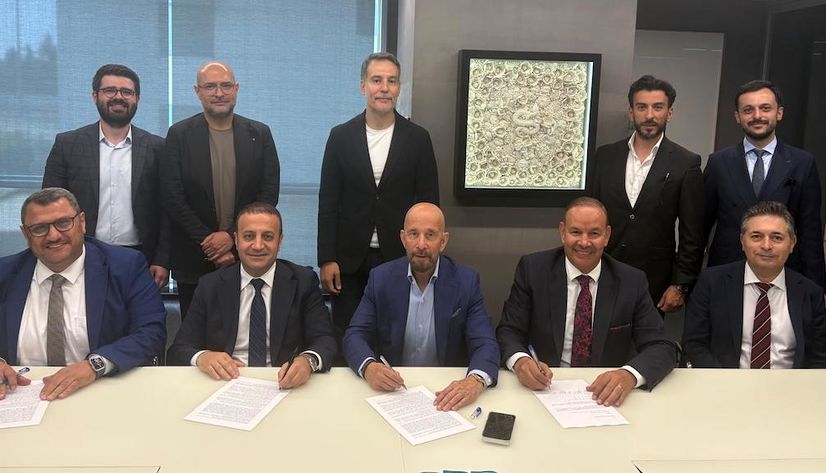 Luxera GYO, Veliefendi’de 10 Milyar TL’lik Proje İçin İmzaları Attı