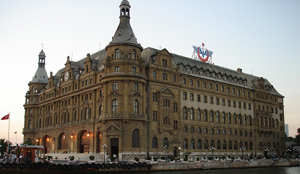 Haydarpaşa Tren Garı Küllerinden Doğacak