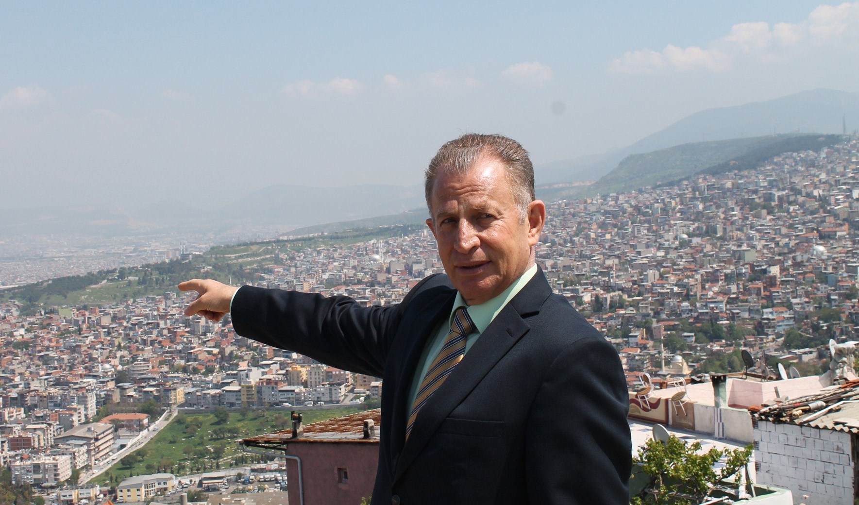 Hüseyin Aslan: Kirada oturan İzmirliler için çözüm ‘Uydu Kent’