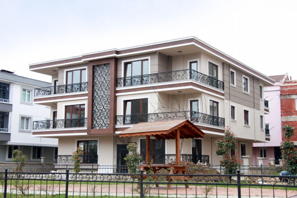 Apartmanda boş daireden aidat alınır mı?