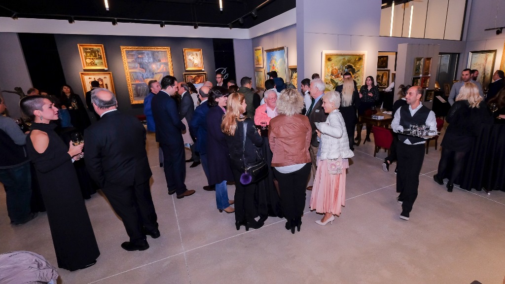 İncek Loft konut projesinde yer alan ilk sanat galerisini açtı