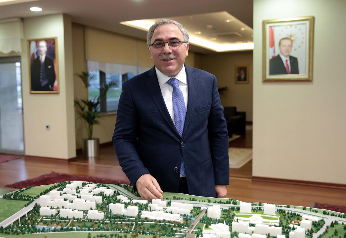 TOKİ 4 büyük proje daha yapacak