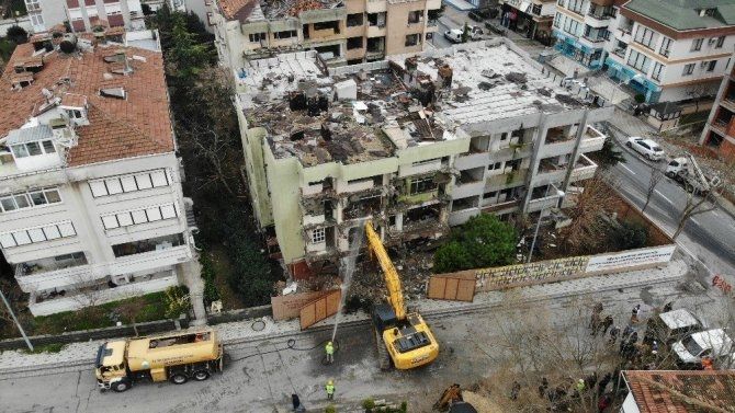 Büyükçekmece'de yerinde dönüşüm sürüyor