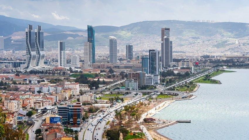İzmir'in yükselişi sürüyor