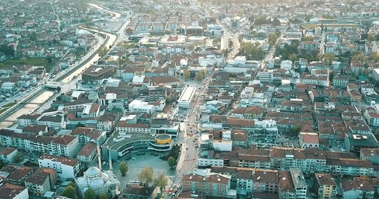 Düzce'de tüm riskli yapılar belirlenecek