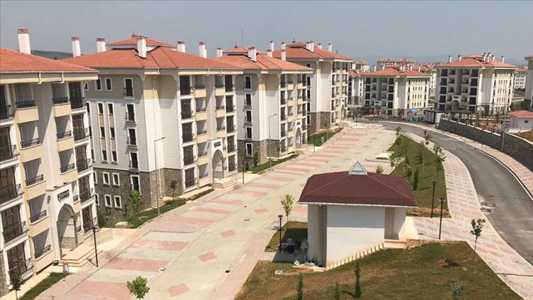 Adana'da 100 bin TL'den başlayan fiyatlarla konut sahibi olma şansı