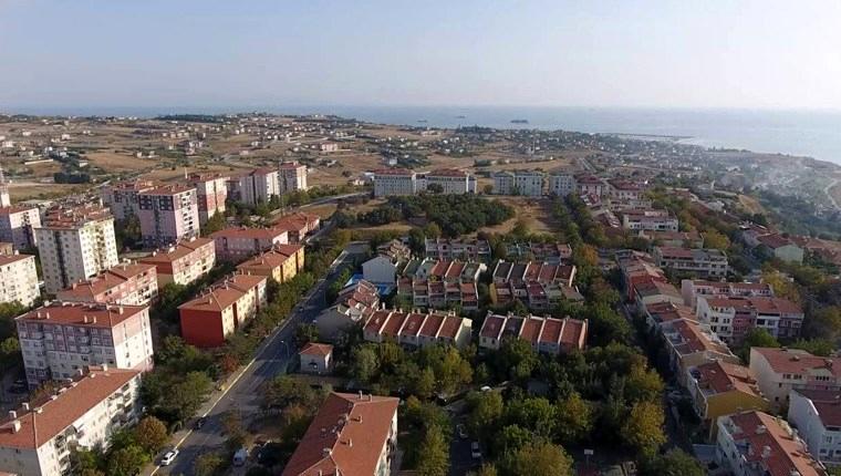 Beylikdüzü Yakuplu'da riskli binalar yıkılıyor