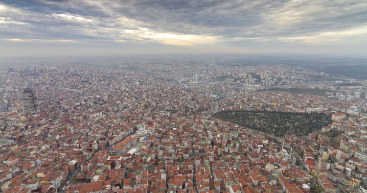 "İstanbul'da yapı stoku acilen güçlendirilmeli"