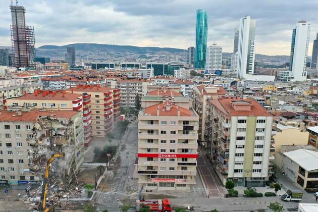 İzmir'de 647 bina yıkım bekliyor