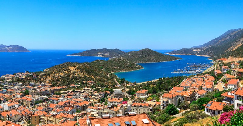 Antalya Kaş'ta 5 adet arsa satışa sunuldu