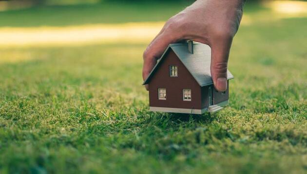 Arnavutköy'de 41 adet arsa satışa sunuldu