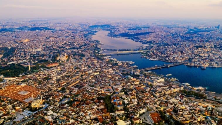 İstanbul'da konut satışları yüzde 10 arttı