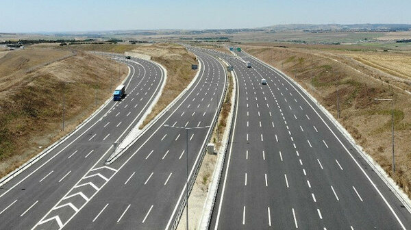 Kuzey Marmara Otoyolu'nun son kesimi hizmete açıldı