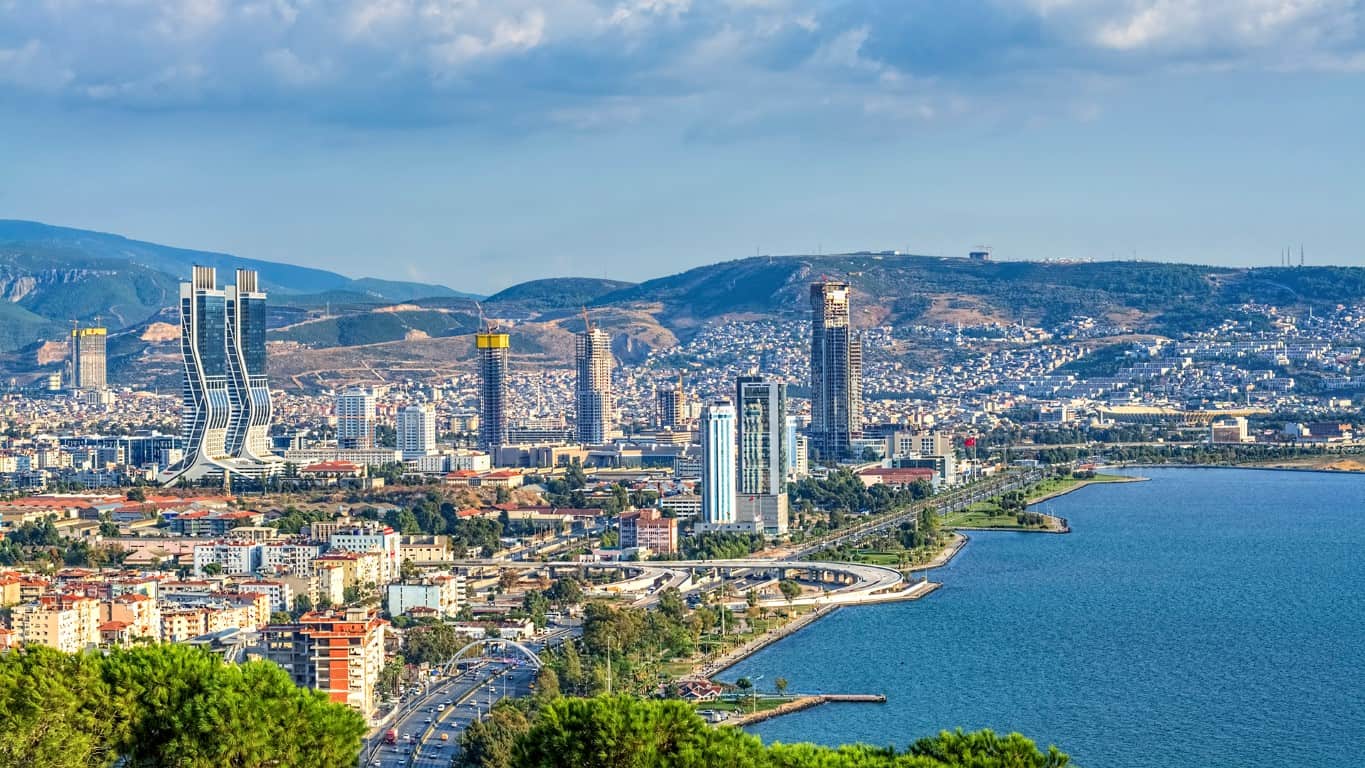 İzmir'de konut fiyatları rekora koşuyor!